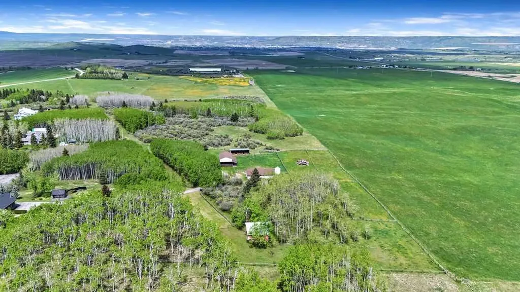 Tower Ridge Estates Rural Rocky View County AB T3Z 2M2