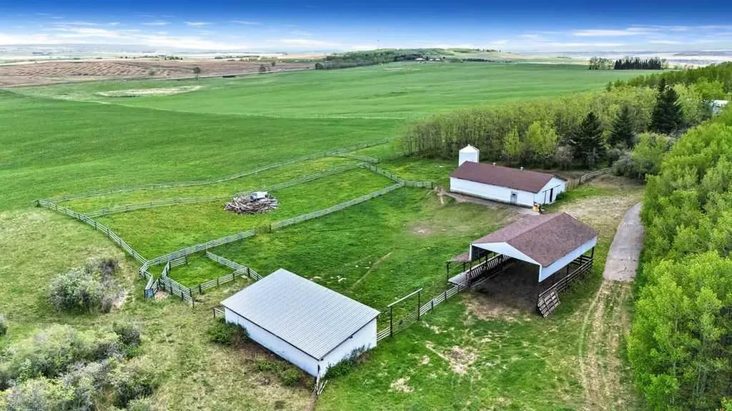 Tower Ridge Estates Rural Rocky View County AB T3Z 2M2