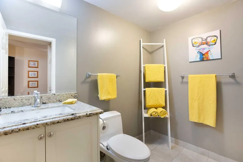 1730 7 Avenue NW Calgary AB T2N 0Z4