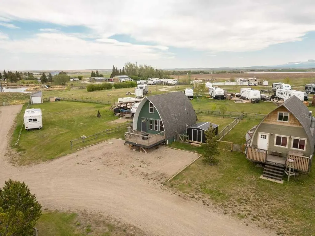 35 Mount Vista Drive Hill Spring AB T0K1E0