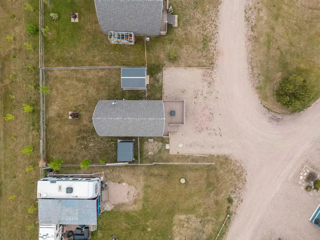 35 Mount Vista Drive Hill Spring AB T0K1E0