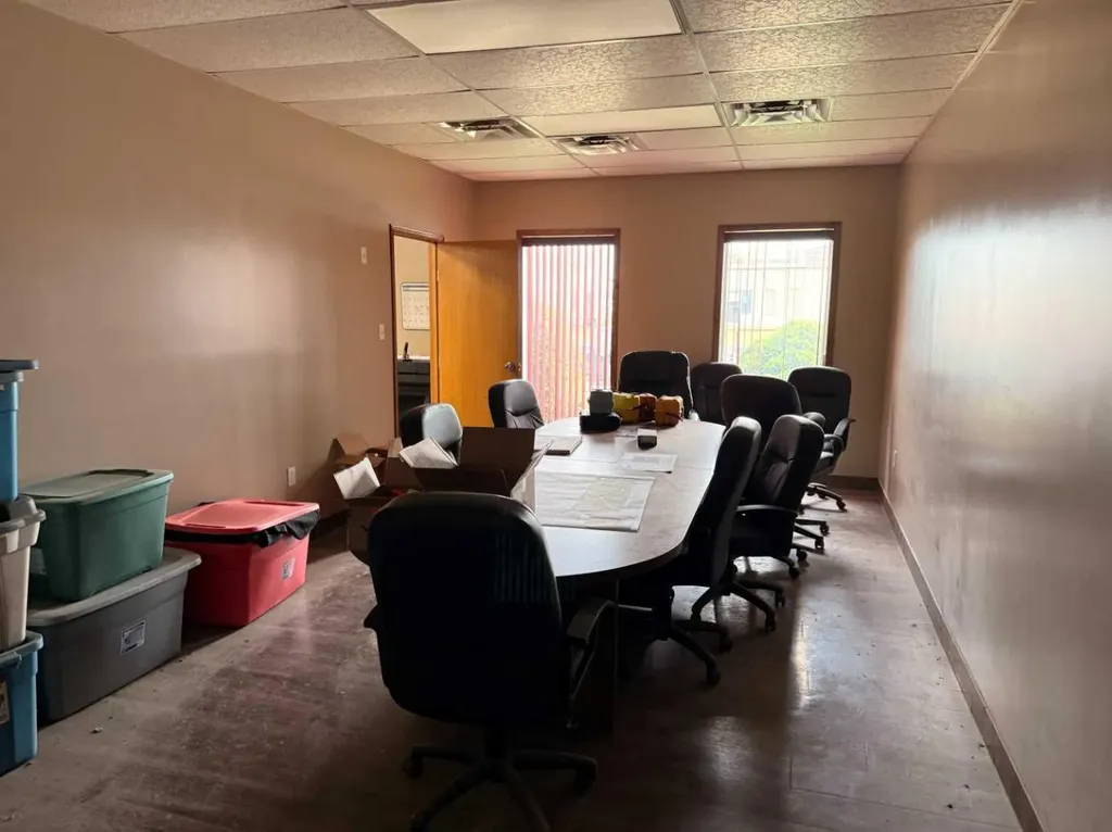 2101 17 Avenue Wainwright AB T9W 1L2
