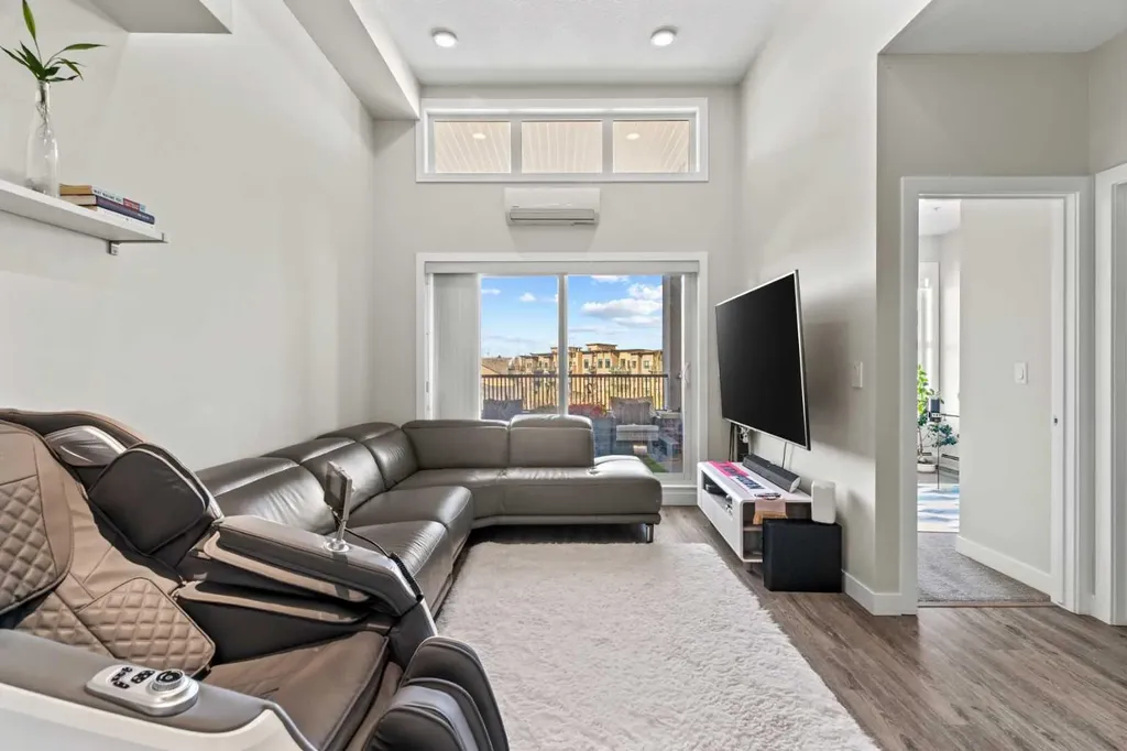 95 Burma Star Road SW Calgary AB T3E8A9