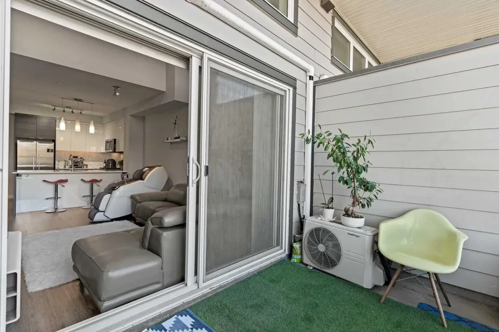 95 Burma Star Road SW Calgary AB T3E8A9