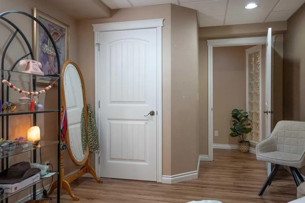 5333 55 Avenue Bashaw AB T0B 0H0