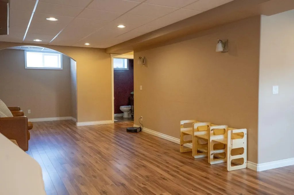 5333 55 Avenue Bashaw AB T0B 0H0