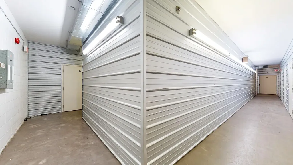 602 13 Street SE Medicine Hat AB T1A 1X3