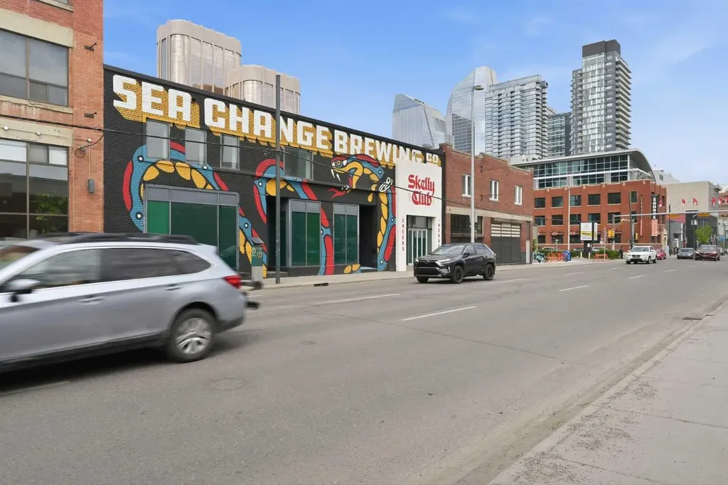788 12 Avenue SW Calgary AB T2R0H1