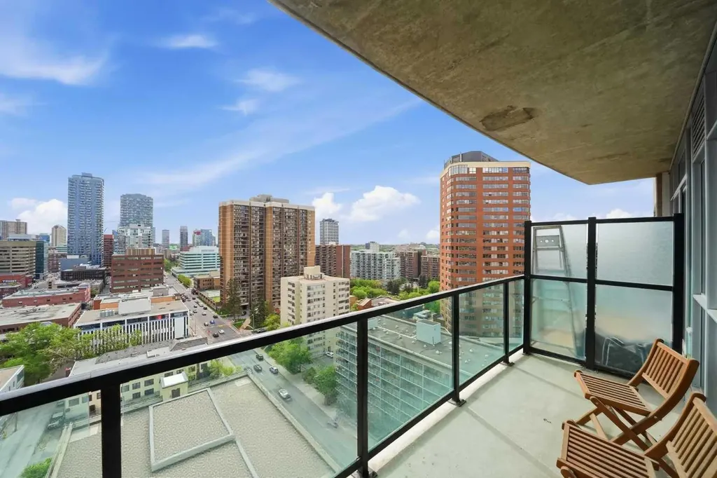 788 12 Avenue SW Calgary AB T2R0H1