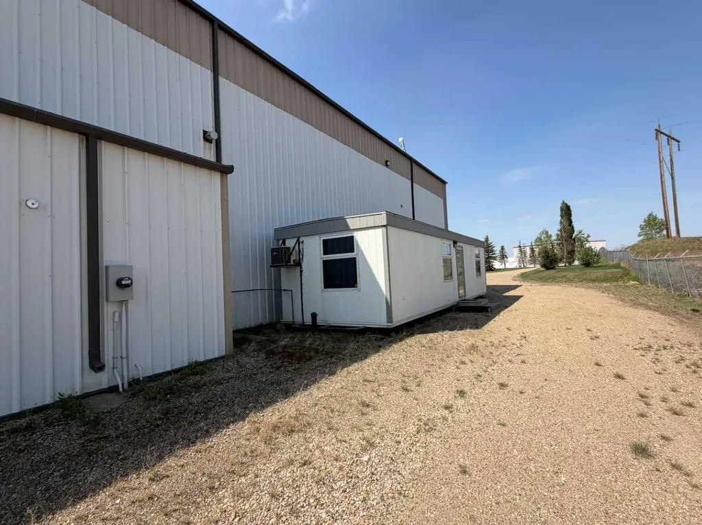 27123 Highway 597 Rural Lacombe County AB T0M 0J0