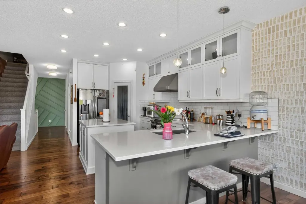 158 Masters Point SE Calgary AB T3M2B5