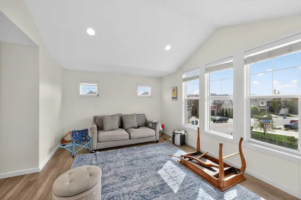 158 Masters Point SE Calgary AB T3M2B5