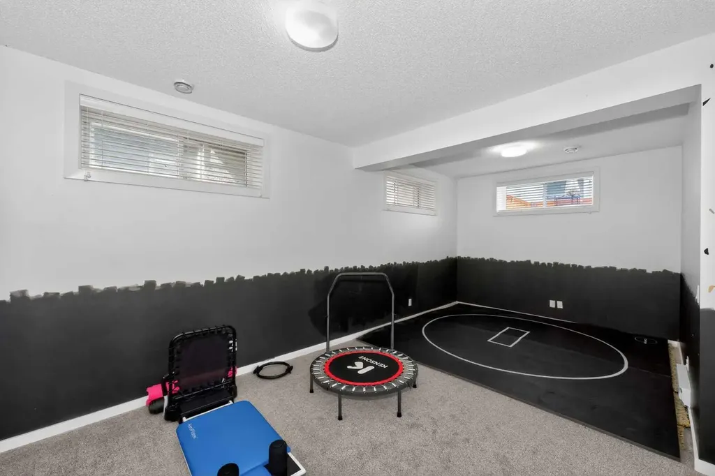 158 Masters Point SE Calgary AB T3M2B5