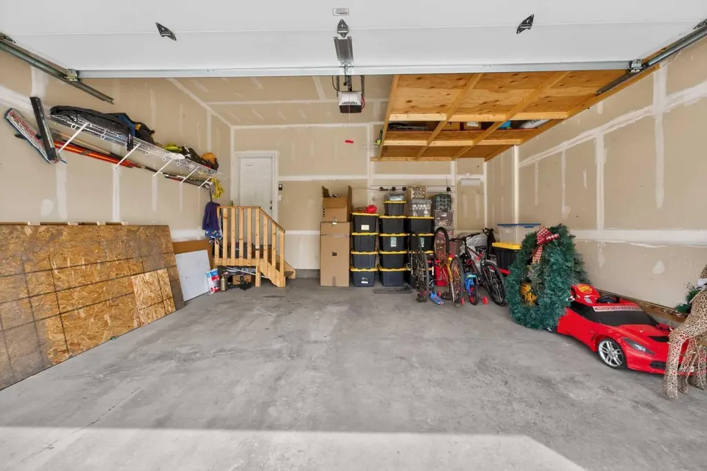 158 Masters Point SE Calgary AB T3M2B5