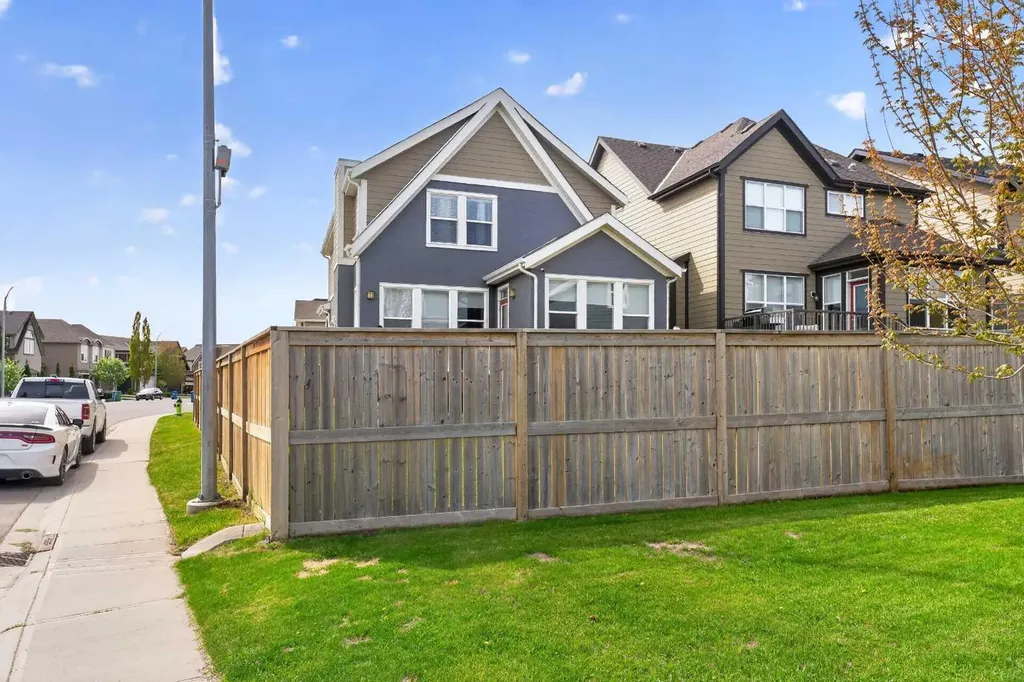 158 Masters Point SE Calgary AB T3M2B5