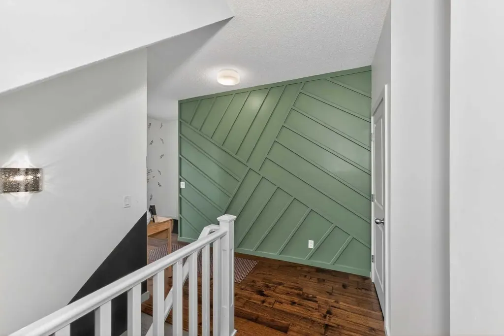 158 Masters Point SE Calgary AB T3M2B5