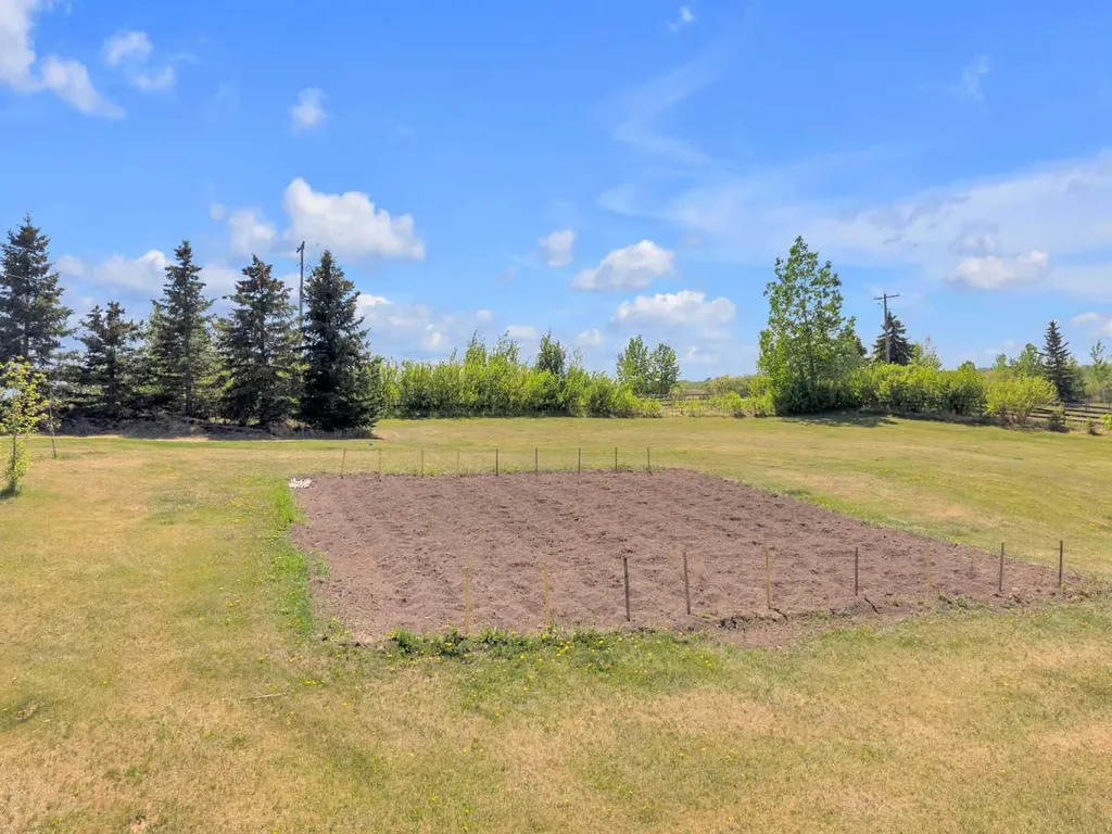 410002 Range Road 5-0 Rural Clearwater County AB T0M 1H0