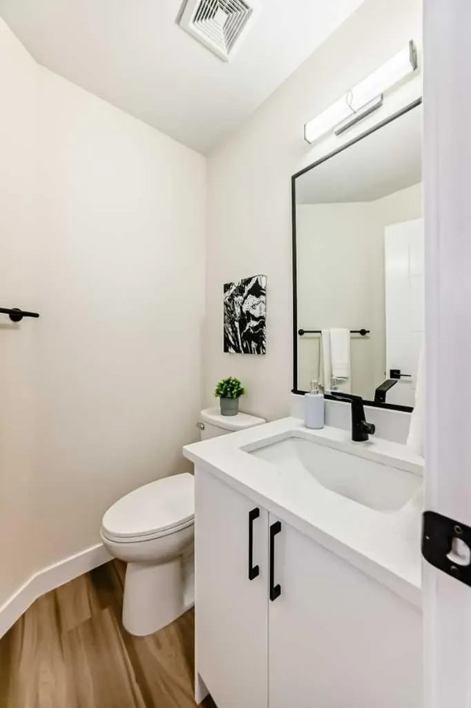 936 Cranston Drive SE Calgary AB T3M 1E3