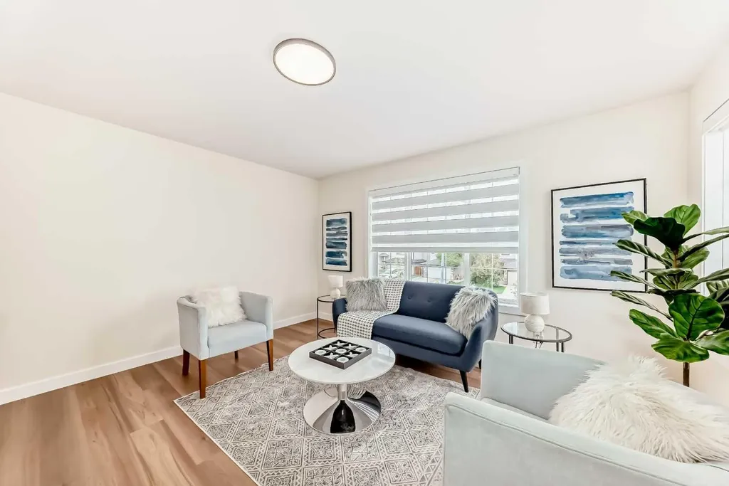936 Cranston Drive SE Calgary AB T3M 1E3