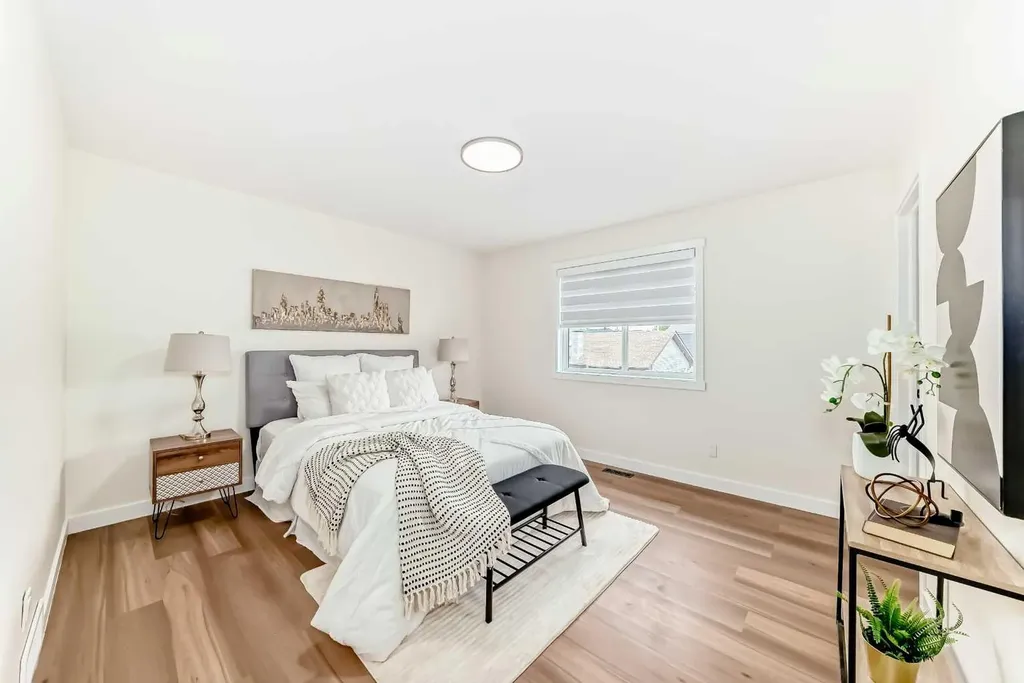 936 Cranston Drive SE Calgary AB T3M 1E3
