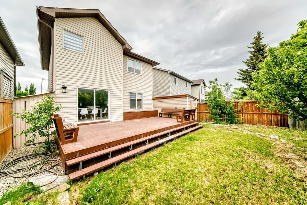 936 Cranston Drive SE Calgary AB T3M 1E3