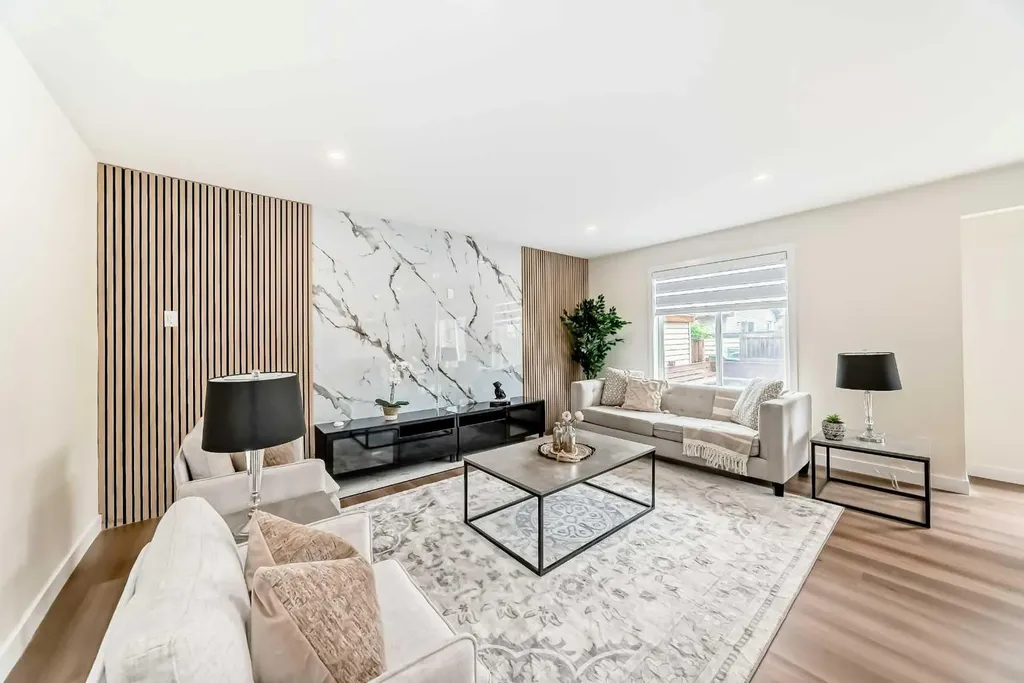 936 Cranston Drive SE Calgary AB T3M 1E3