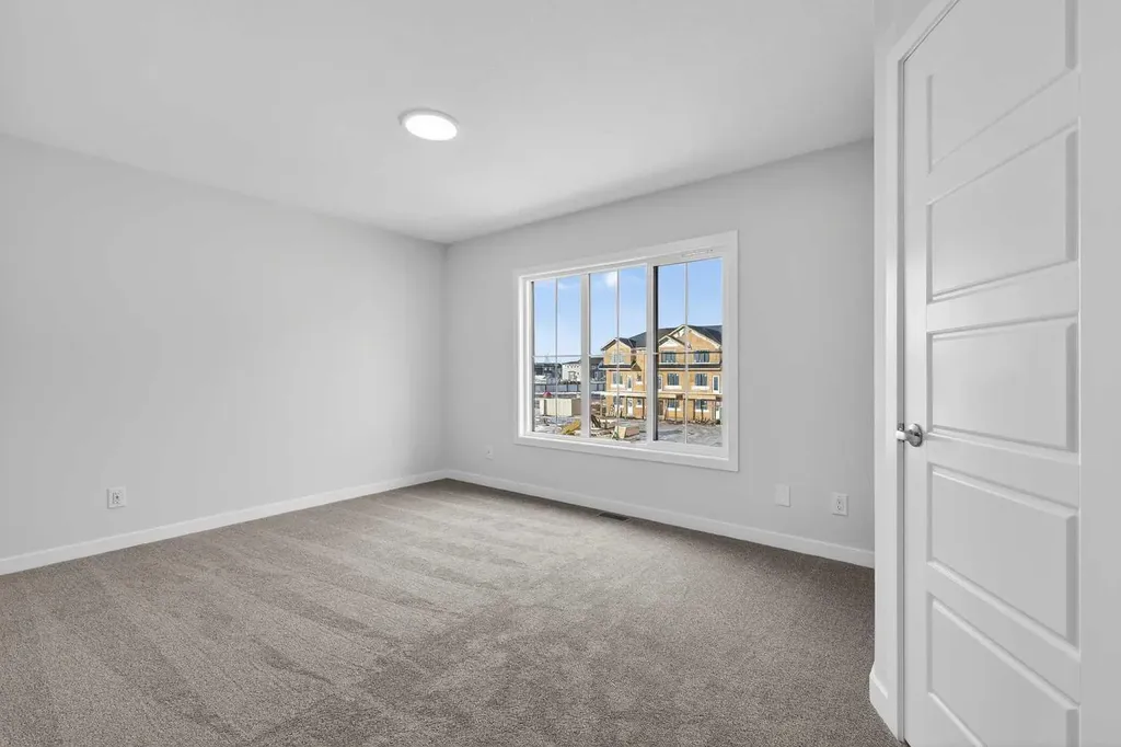 40 Creekside Way SW Calgary AB T2X 6E2