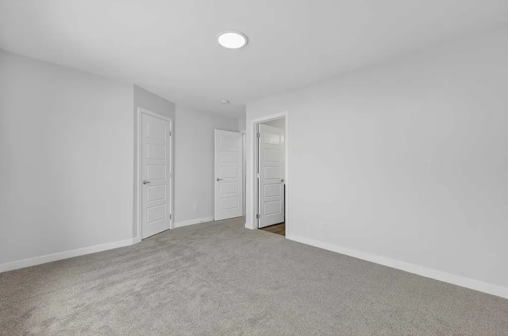 40 Creekside Way SW Calgary AB T2X 6E2