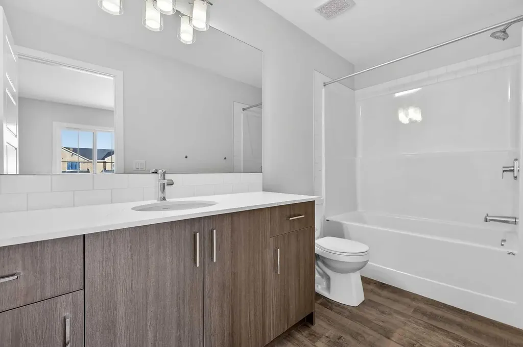 40 Creekside Way SW Calgary AB T2X 6E2