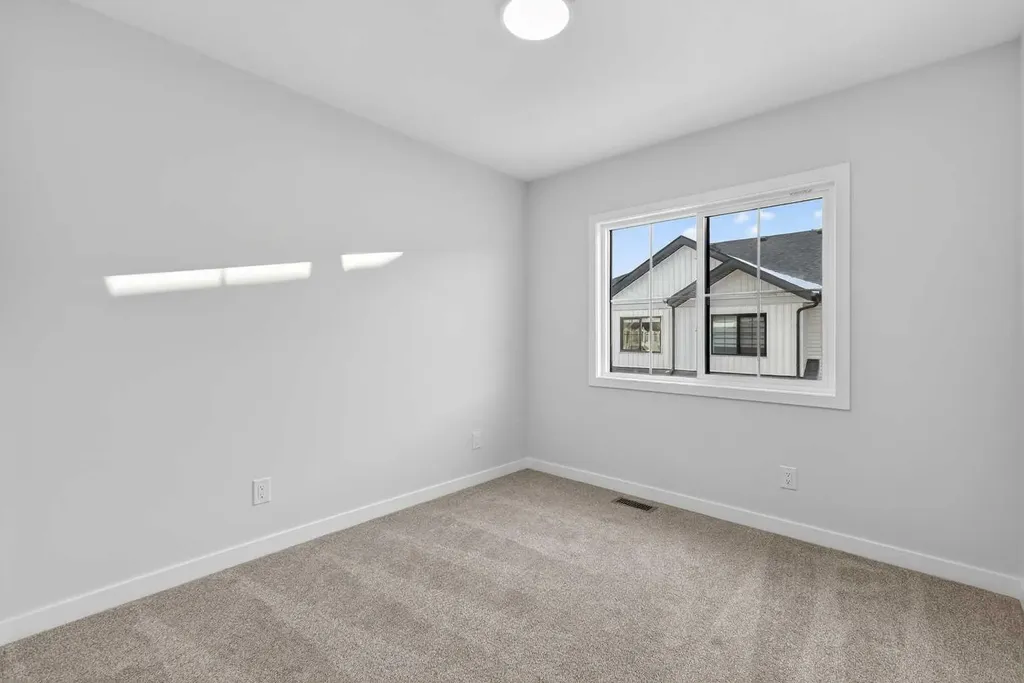 40 Creekside Way SW Calgary AB T2X 6E2