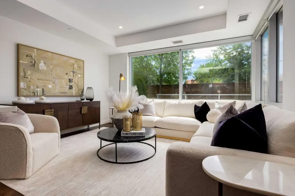 8445 Broadcast Avenue SW Calgary AB T3H 6B6