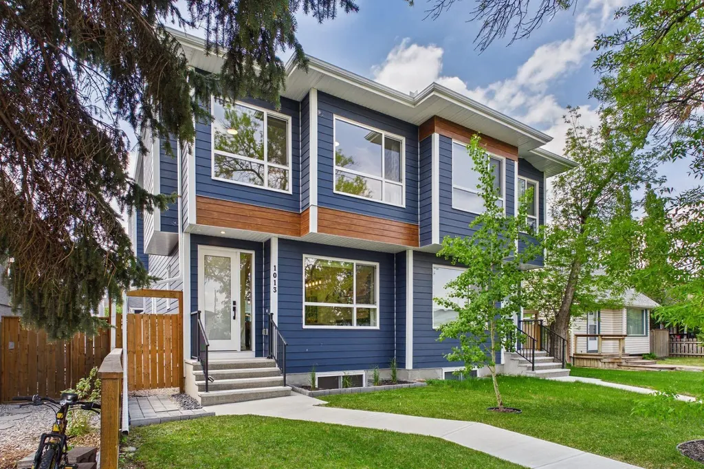 1013 Regal Crescent NE Calgary AB T2E 5G9