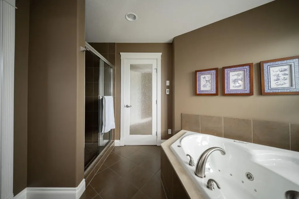 180 Lindstrom Crescent Fort Mcmurray AB T9K 2N8