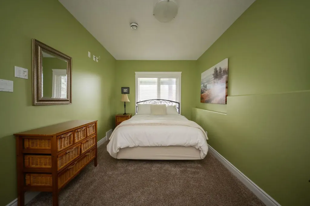 180 Lindstrom Crescent Fort Mcmurray AB T9K 2N8