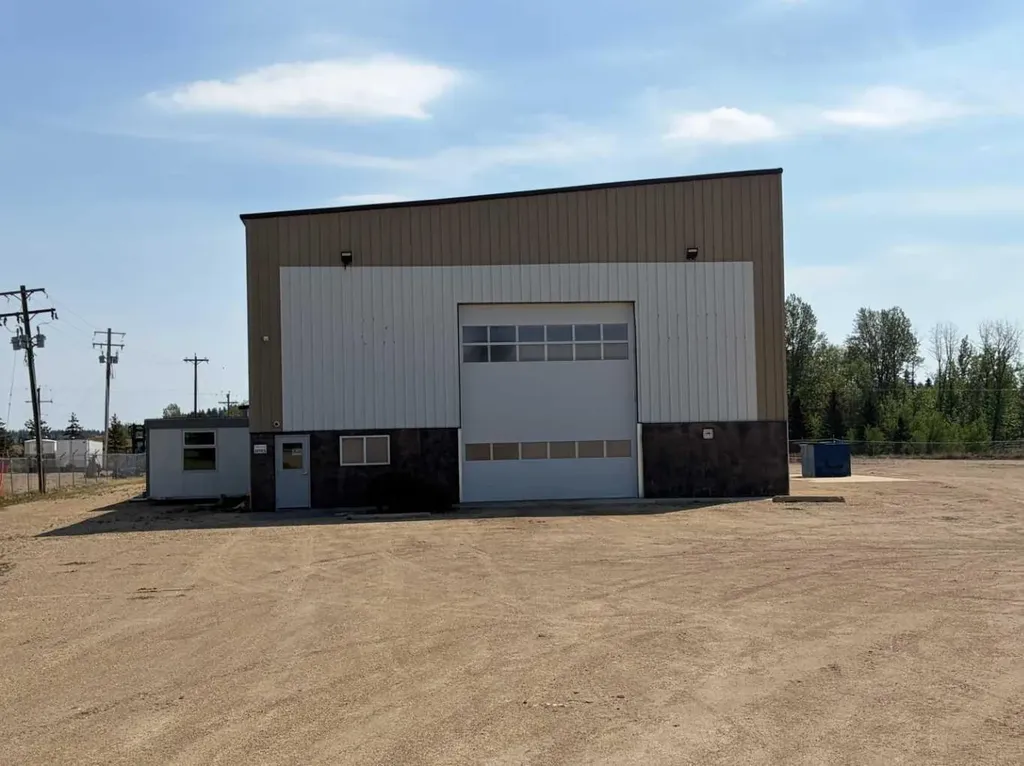 27123 Highway 597 Rural Lacombe County AB T0M 0J0