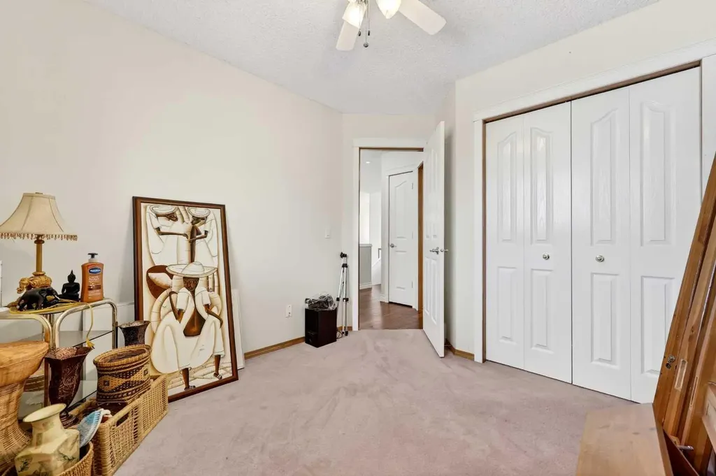 192 Arbour Wood Close NW Calgary AB T3G 4C3