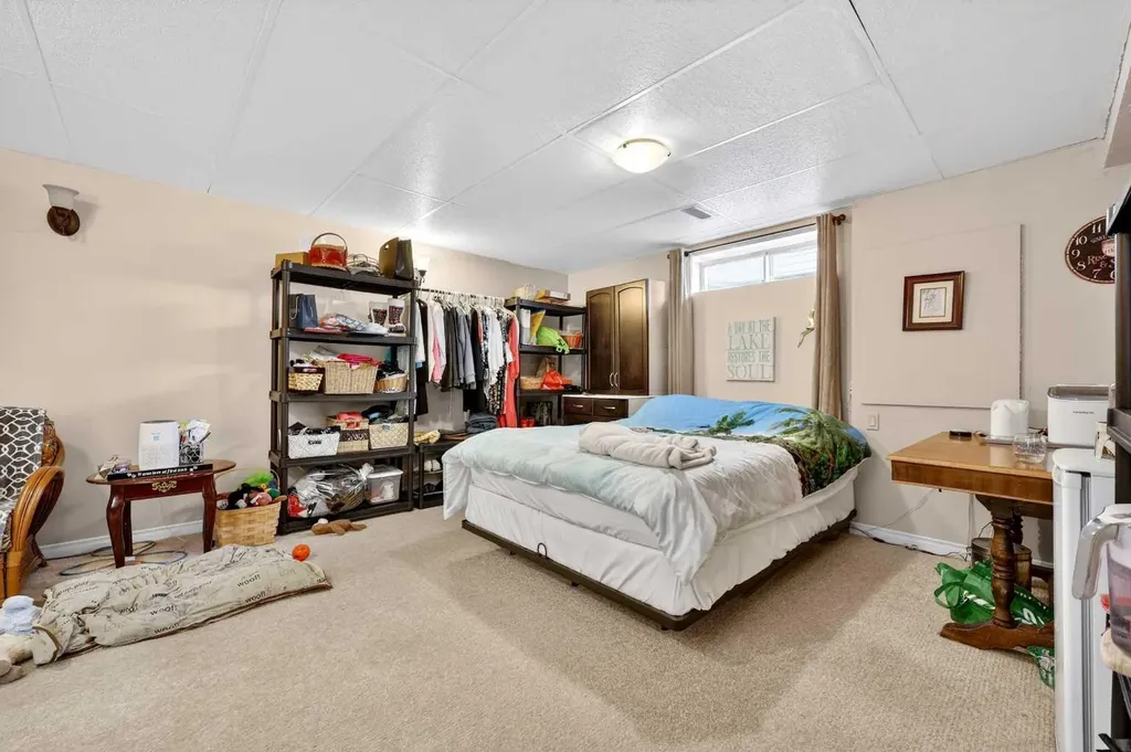 192 Arbour Wood Close NW Calgary AB T3G 4C3