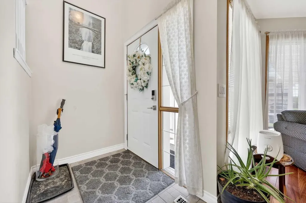 192 Arbour Wood Close NW Calgary AB T3G 4C3