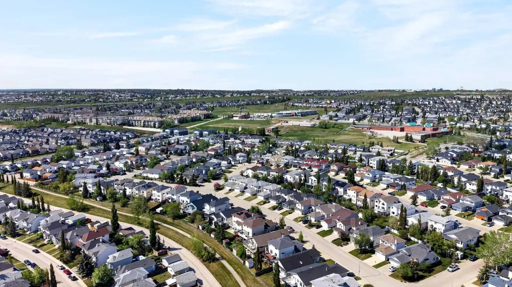 192 Arbour Wood Close NW Calgary AB T3G 4C3