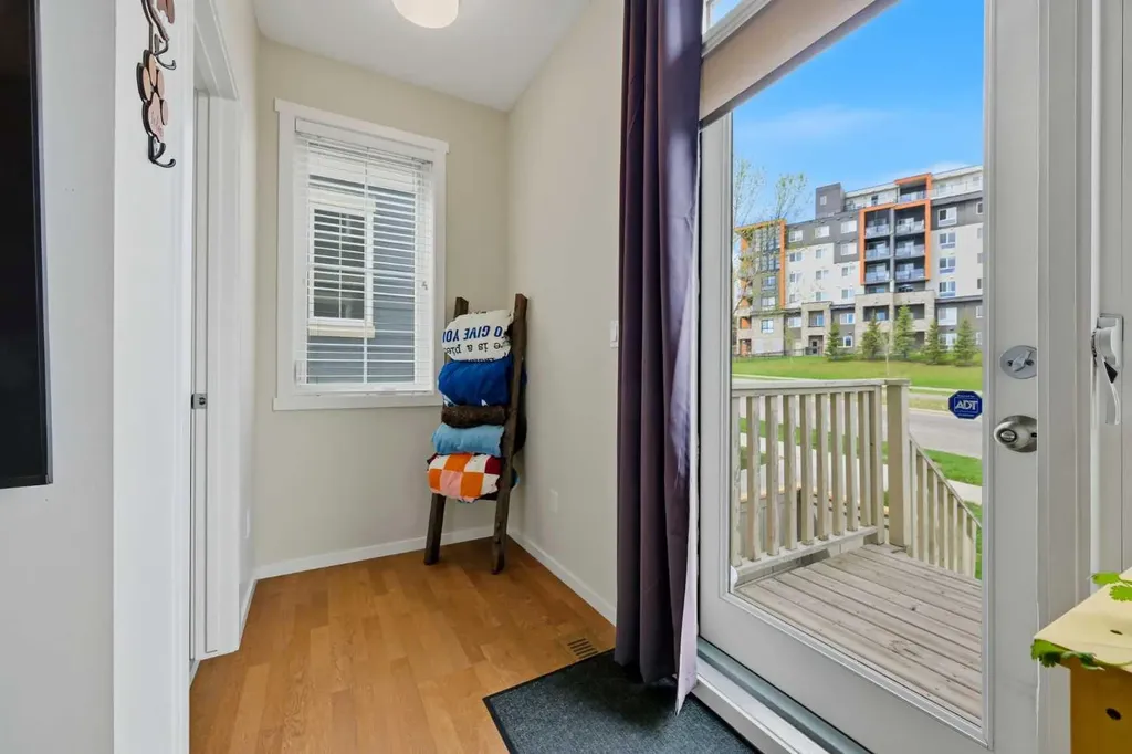 39 Kinlea Common NW Calgary AB T3R 0S2