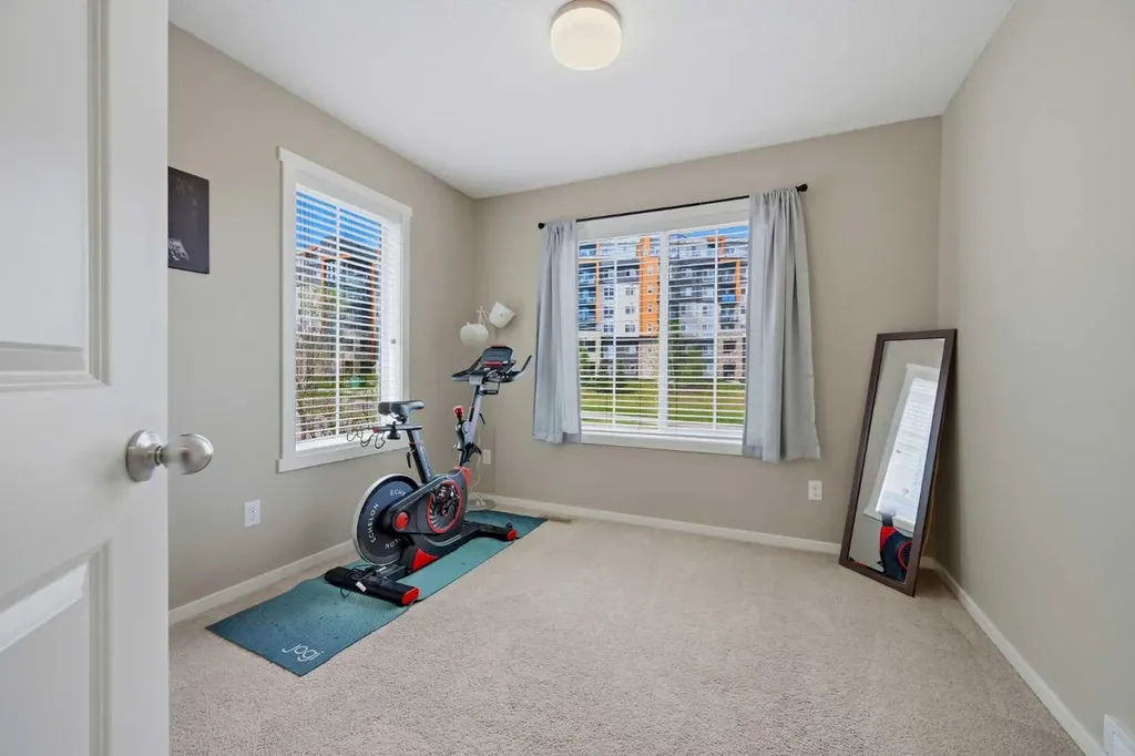 39 Kinlea Common NW Calgary AB T3R 0S2