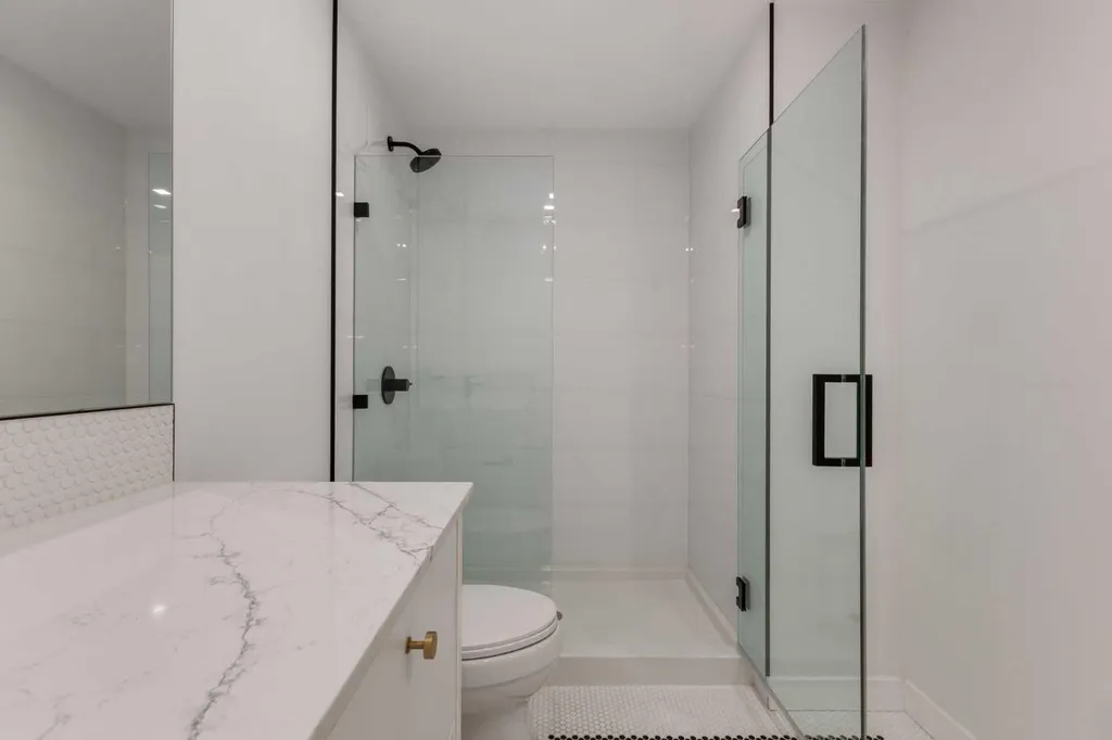 8505 Broadcast Avenue SW Calgary AB T3H 6B6