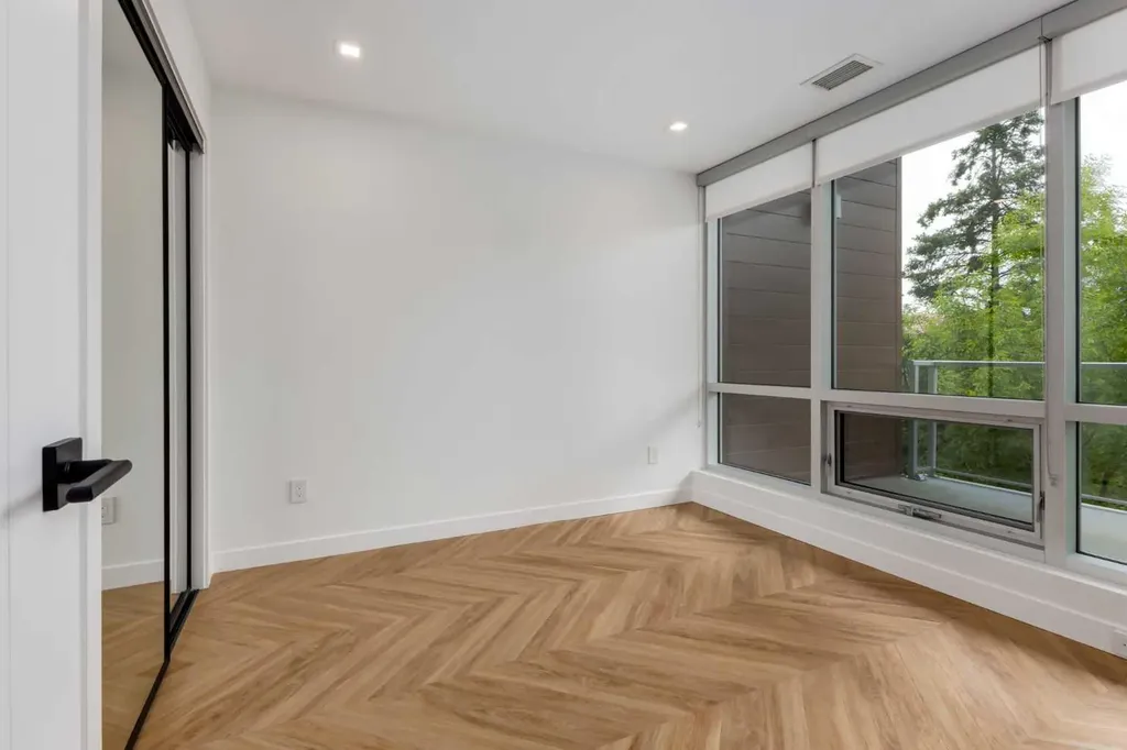 8505 Broadcast Avenue SW Calgary AB T3H 6B6
