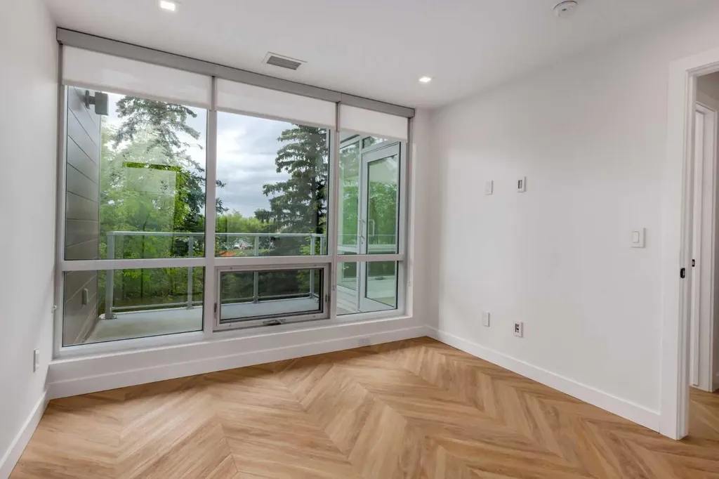 8505 Broadcast Avenue SW Calgary AB T3H 6B6