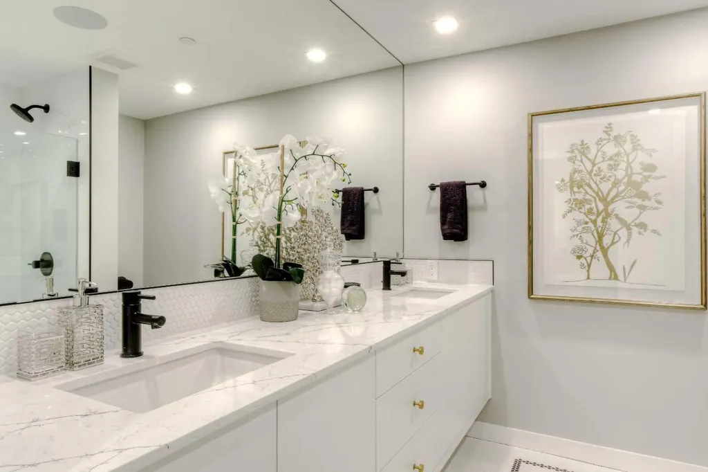 8505 Broadcast Avenue SW Calgary AB T3H 6B6