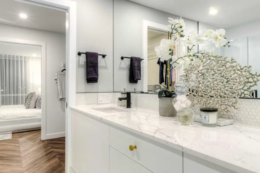 8505 Broadcast Avenue SW Calgary AB T3H 6B6