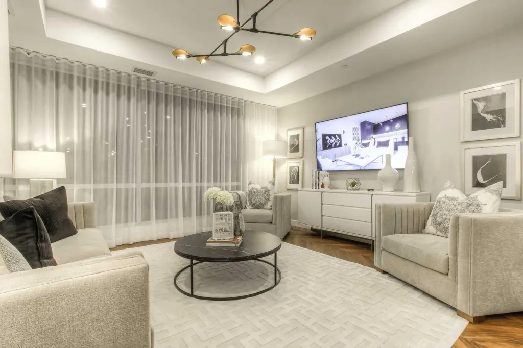 8505 Broadcast Avenue SW Calgary AB T3H 6B6