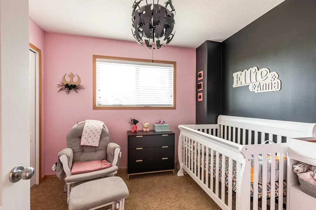115 3 Street NE Redcliff AB T0J 2P0