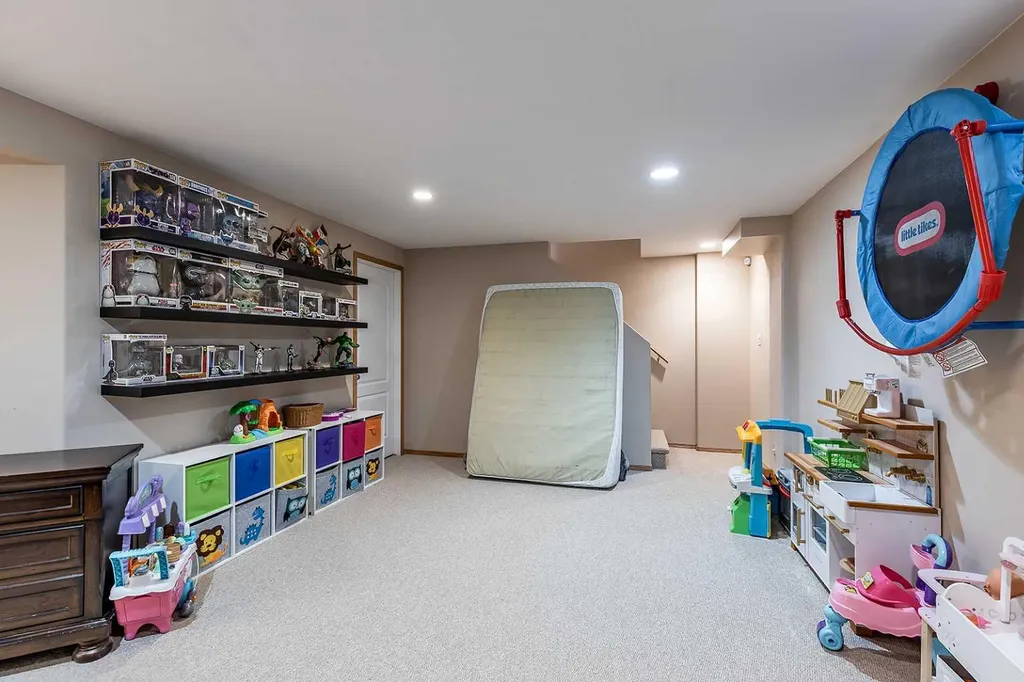 115 3 Street NE Redcliff AB T0J 2P0