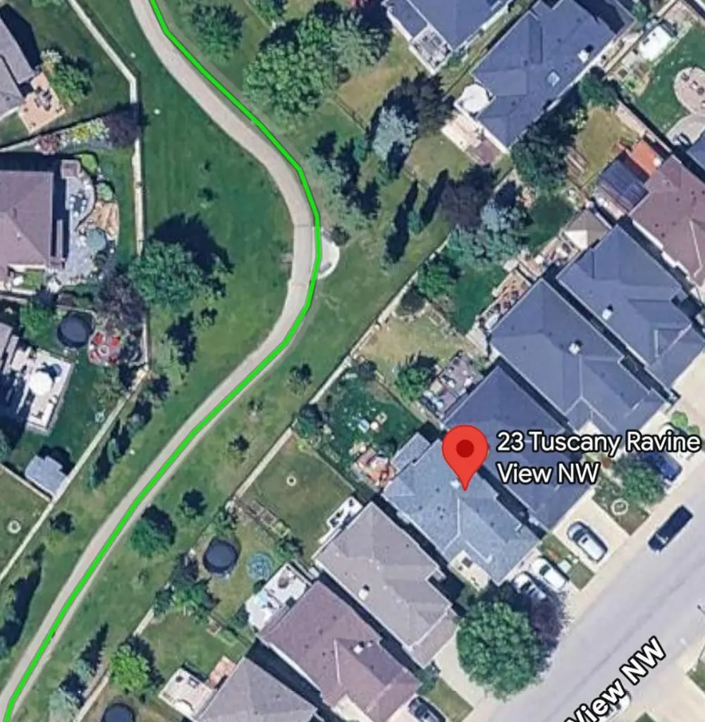 23 Tuscany Ravine View NW Calgary AB T3L 2T1